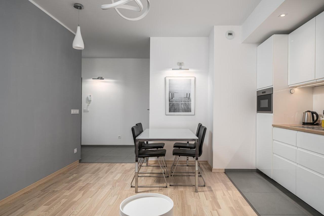 Rentplanet - Apartamenty Atal Tower วรอตซวาฟ ภายนอก รูปภาพ